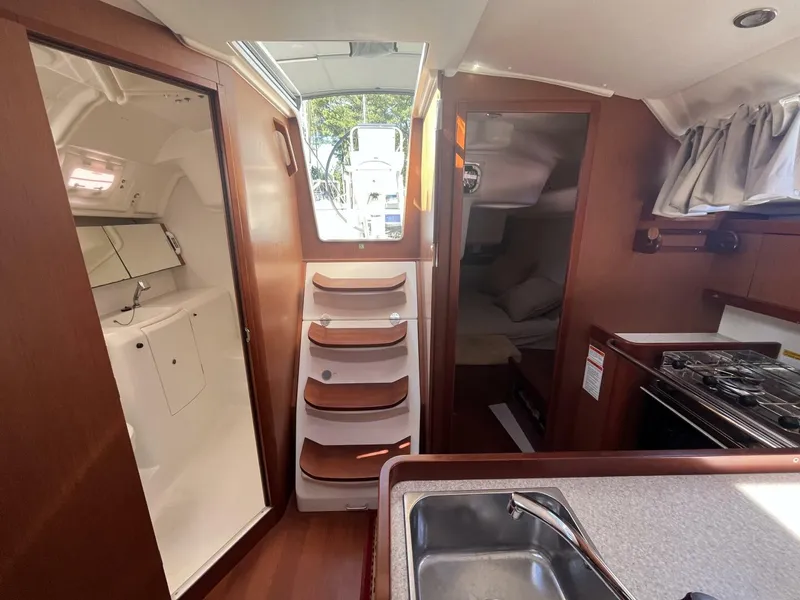 Slide: The Image of Beneteau 37 2013 - 5755631