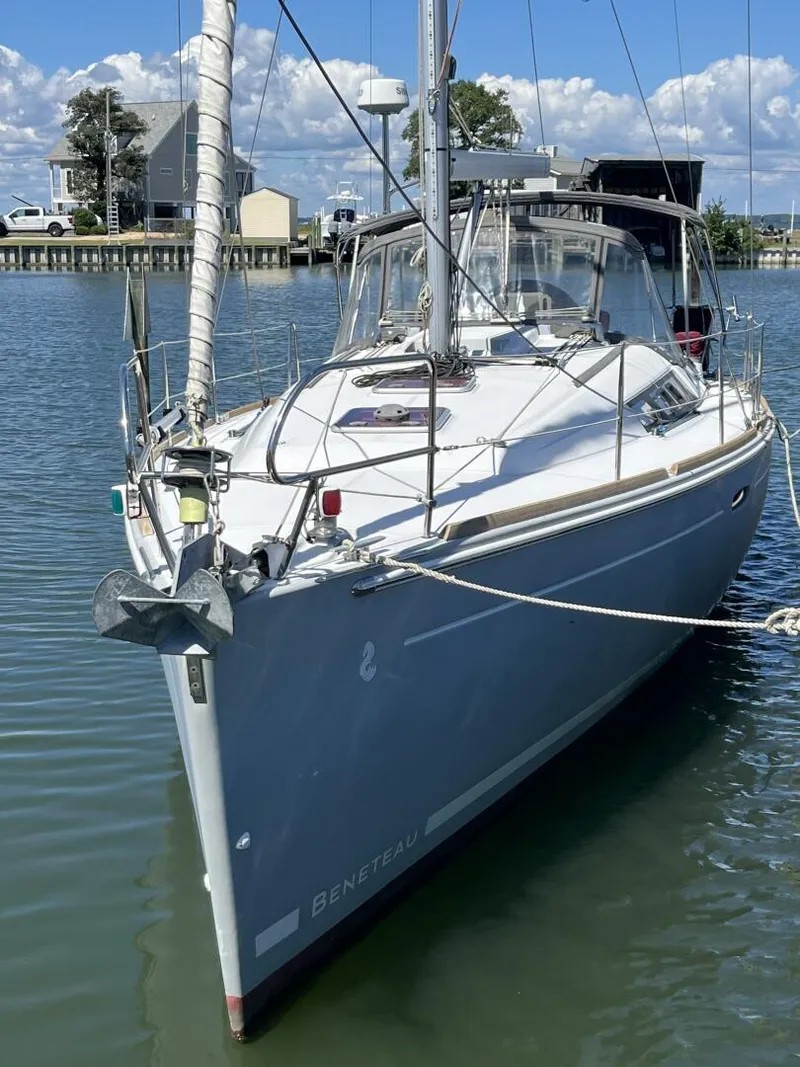 Slide: The Image of Beneteau 37 2013 - 5753238