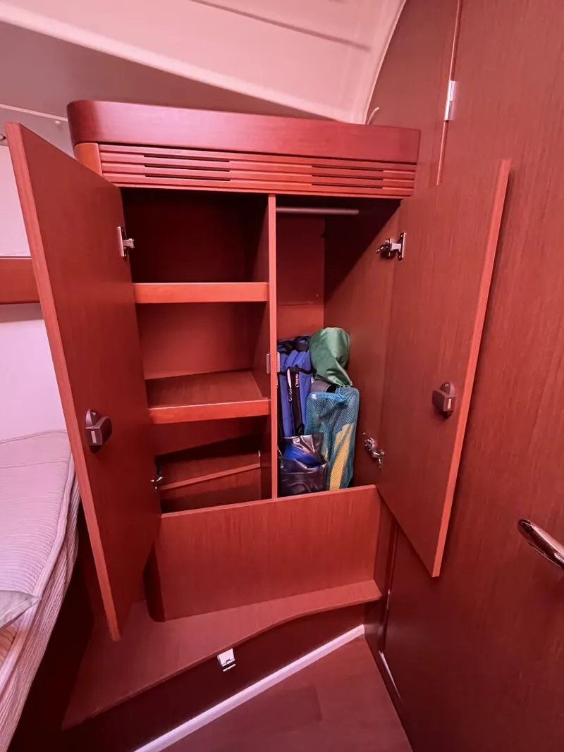 Slide: The Image of Beneteau 37 2013 - 5755903