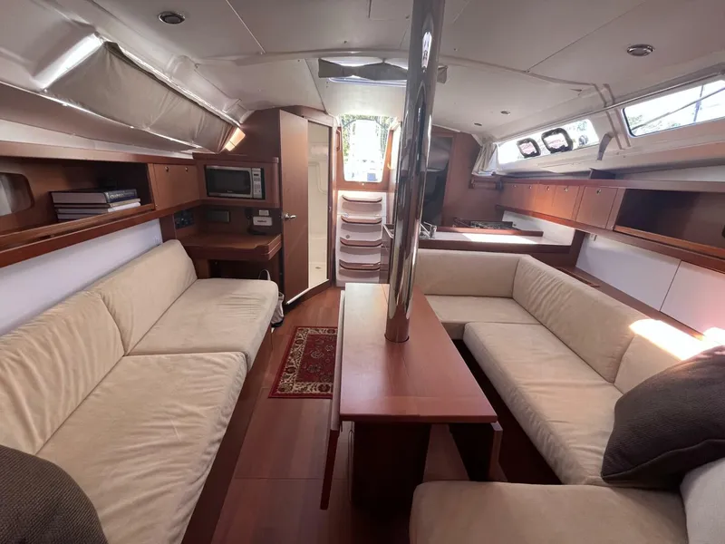 Slide: The Image of Beneteau 37 2013 - 5755904