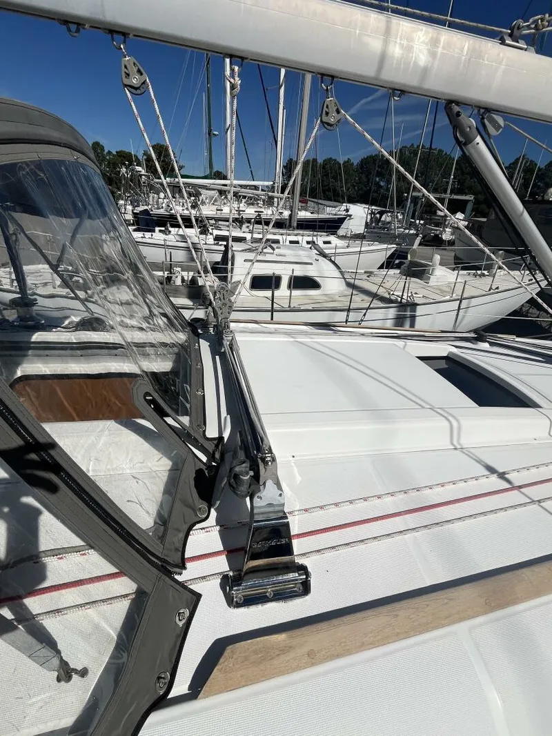 Slide: The Image of Beneteau 37 2013 - 5755586