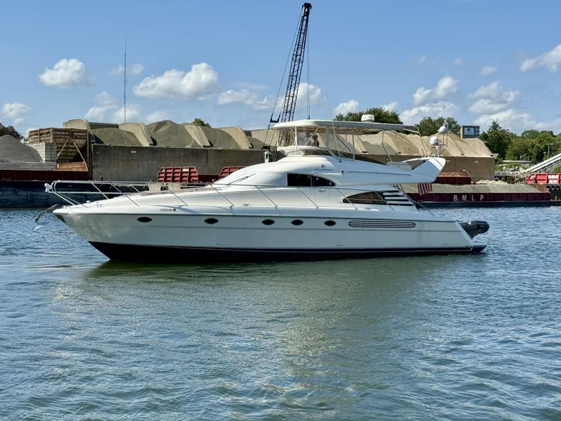 Slide: The Image of Fairline Squadron 55 2000 - 5737112