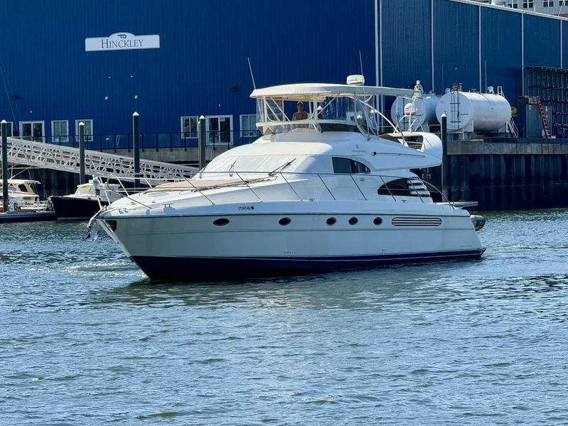 Slide: The Image of Fairline Squadron 55 2000 - 5737114