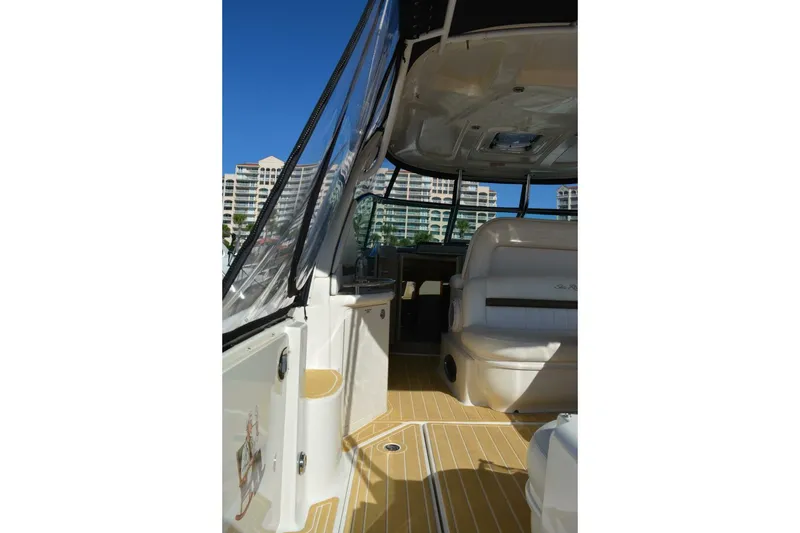 Slide: The Image of Sea Ray 44 Sundancer 2007 - 5737270