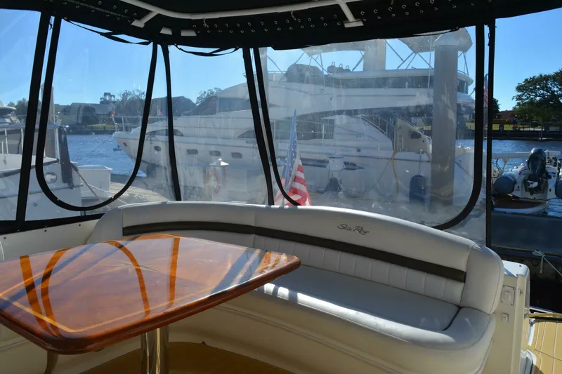 Slide: The Image of Sea Ray 44 Sundancer 2007 - 5737332