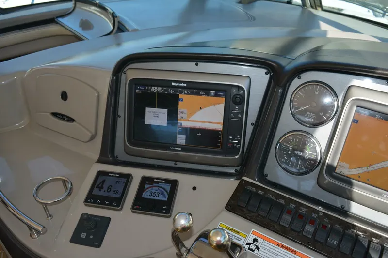 Slide: The Image of Sea Ray 44 Sundancer 2007 - 5737514