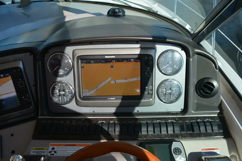 Slide: The Image of Sea Ray 44 Sundancer 2007 - 5737515