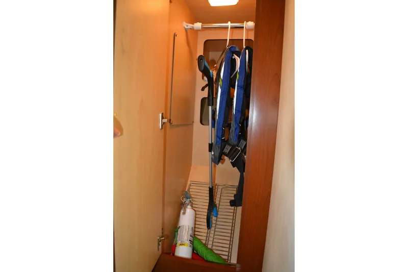 Slide: The Image of Sea Ray 44 Sundancer 2007 - 5737556