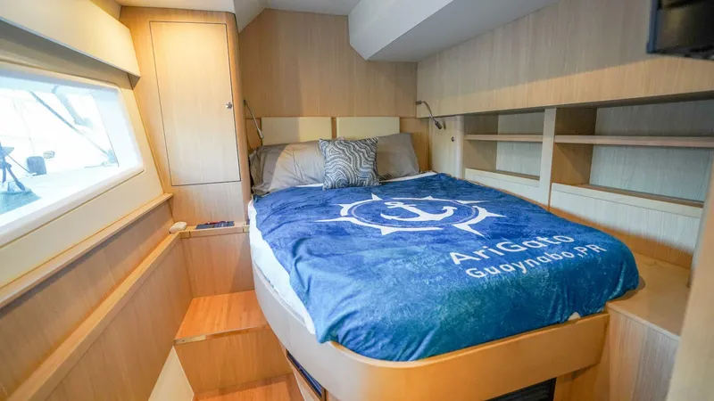 Slide: The Image of Aquila 44 Yacht 2021 - 5737223