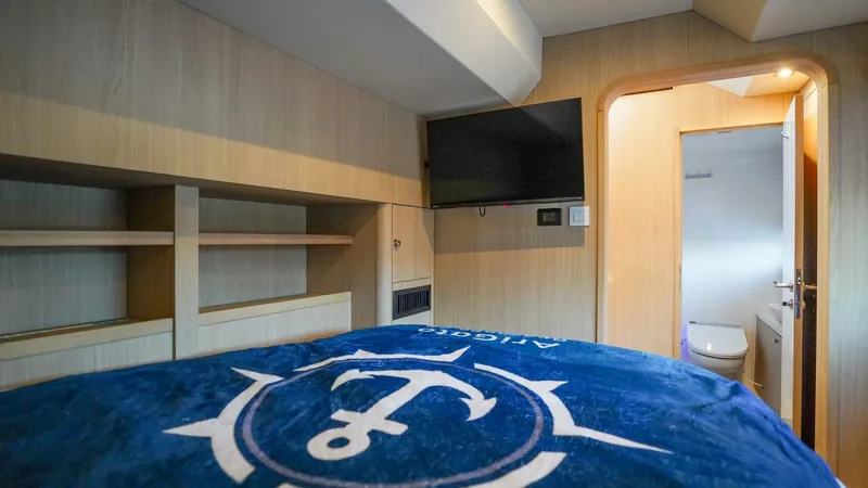 Slide: The Image of Aquila 44 Yacht 2021 - 5737225