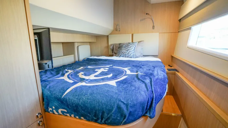 Slide: The Image of Aquila 44 Yacht 2021 - 5737232