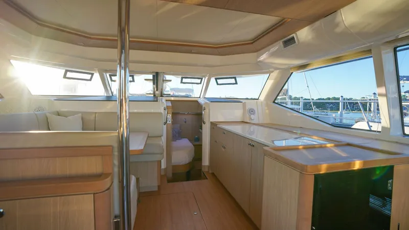 Slide: The Image of Aquila 44 Yacht 2021 - 5737241