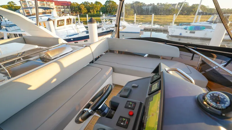 Slide: The Image of Aquila 44 Yacht 2021 - 5737314