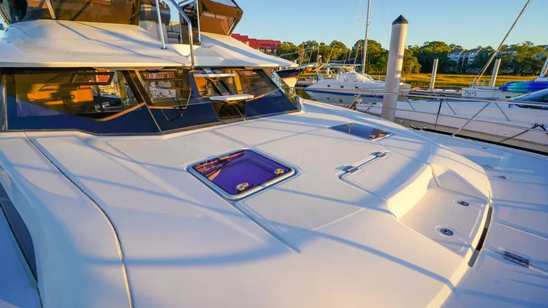 Slide: The Image of Aquila 44 Yacht 2021 - 5737358