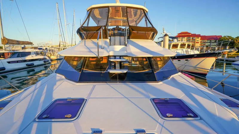 Slide: The Image of Aquila 44 Yacht 2021 - 5737363