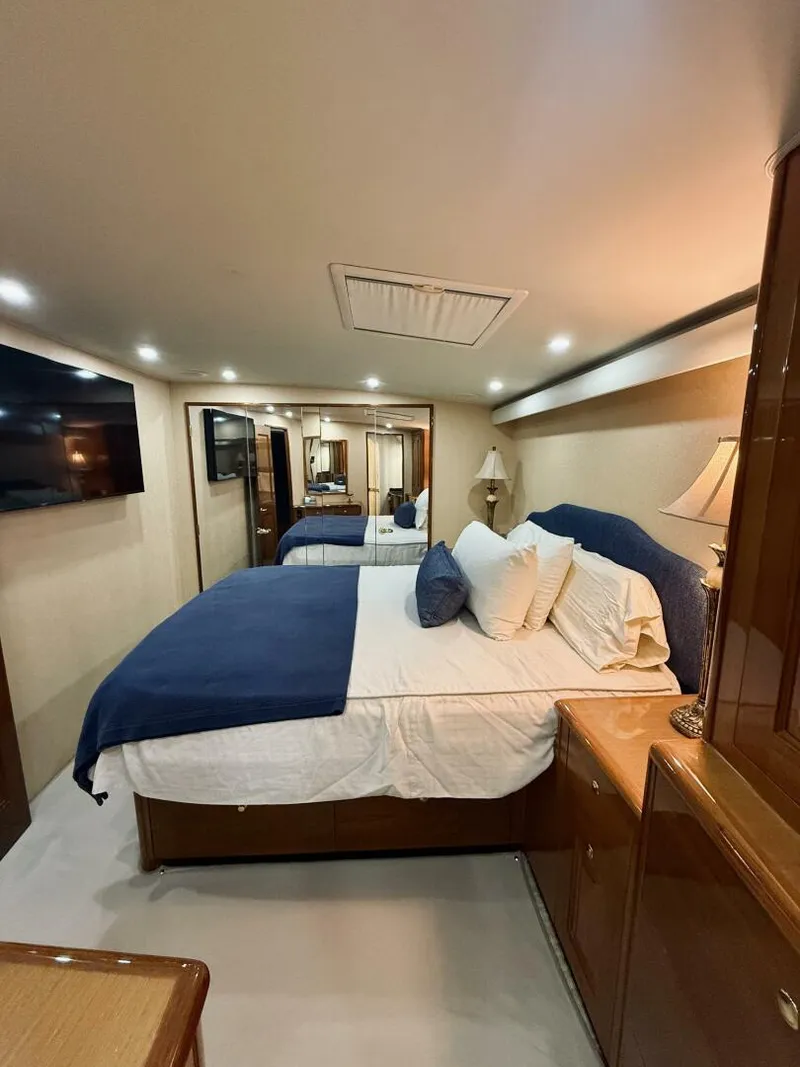 Slide: The Image of Viking 65 Cinvertible 2004 - 5737660