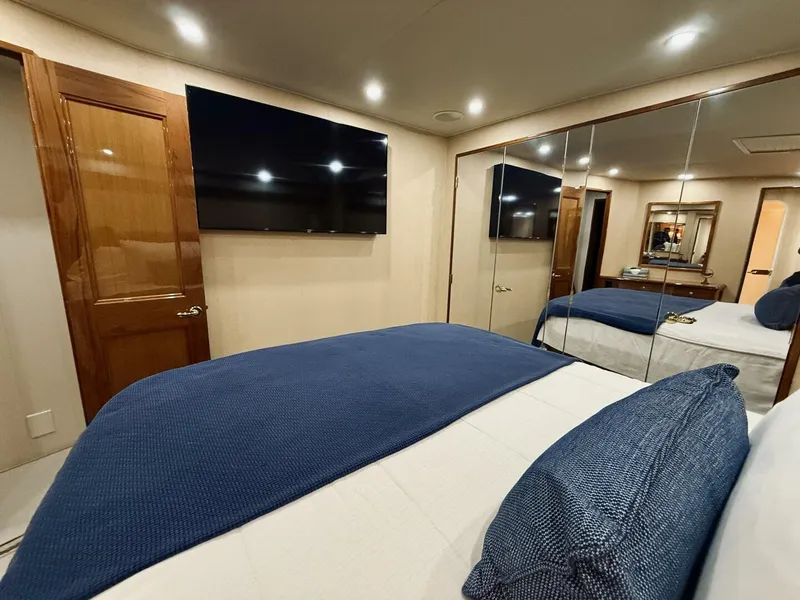 Slide: The Image of Viking 65 Cinvertible 2004 - 5737661