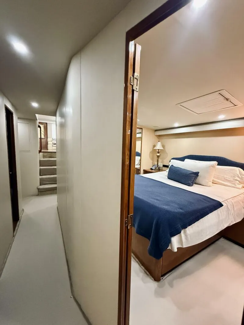 Slide: The Image of Viking 65 Cinvertible 2004 - 5737669