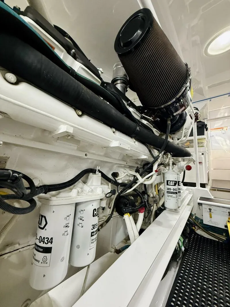 Slide: The Image of Viking 65 Cinvertible 2004 - 5737696