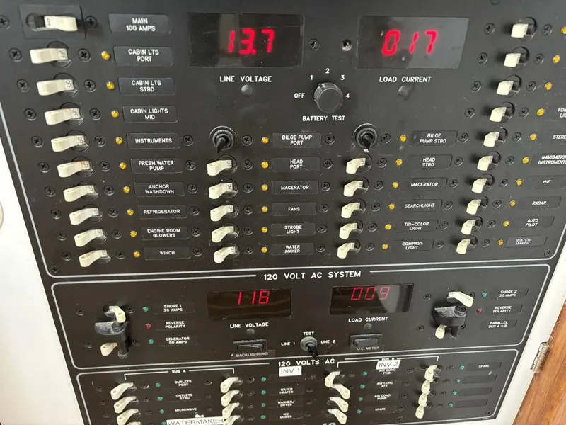 Slide: The Image of Manta 40 Sail Catamaran 1999 - 5738070