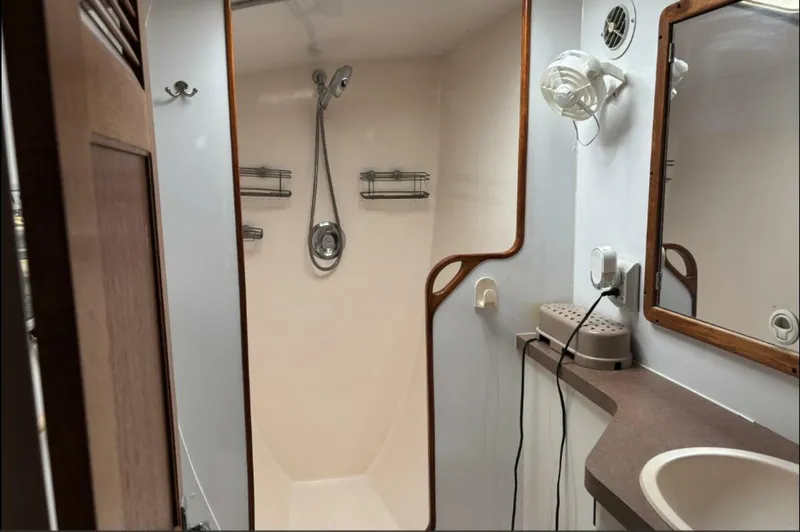 Slide: The Image of Manta 40 Sail Catamaran 1999 - 5738136