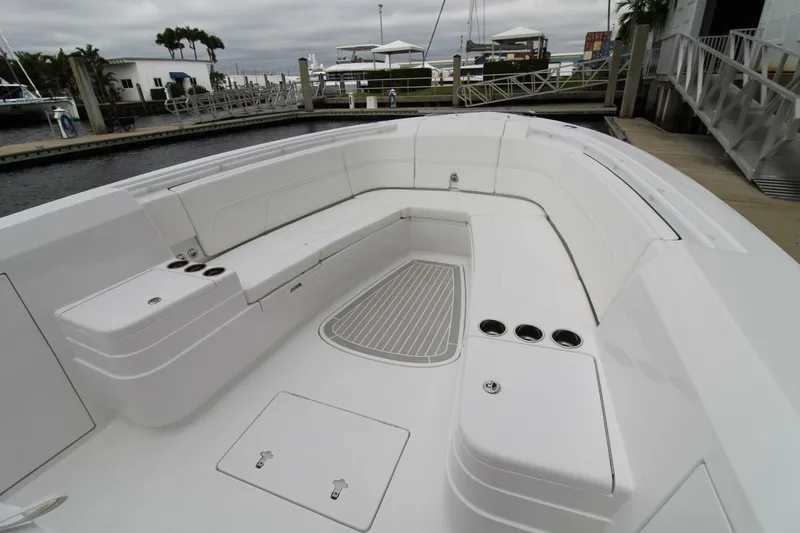 Slide: The Image of Intrepid Nomad SE 2024 - 5740807