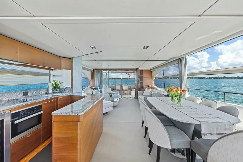 Slide: The Image of 2018 Princess Y75 Motor Yacht - 5755815
