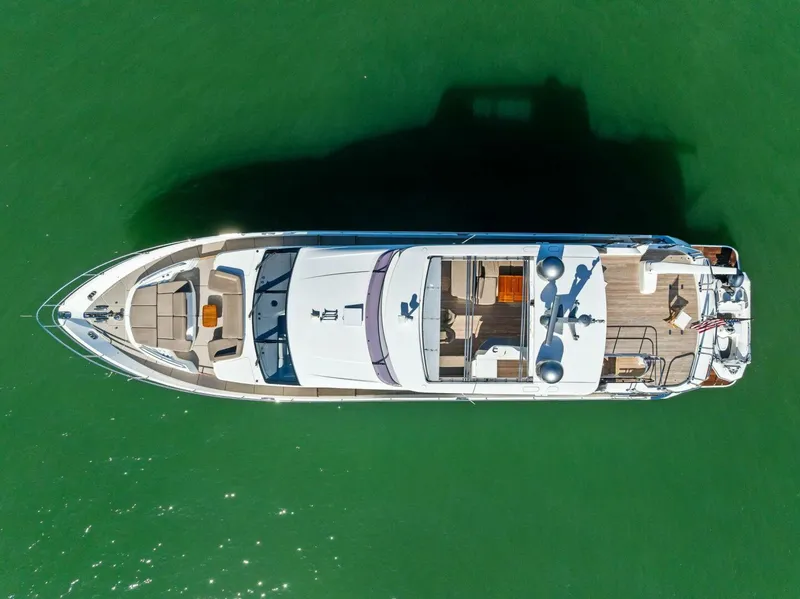 Slide: The Image of 2018 Princess Y75 Motor Yacht - 5757793