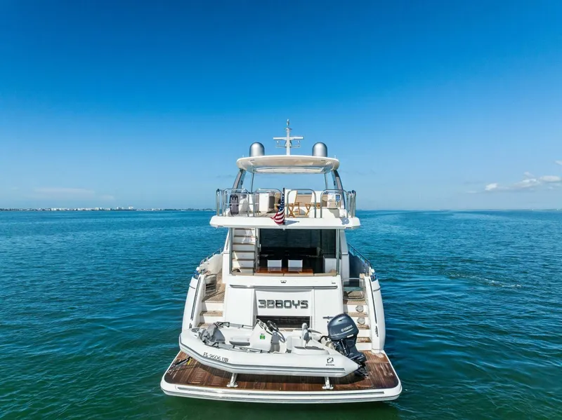 Slide: The Image of 2018 Princess Y75 Motor Yacht - 5757799
