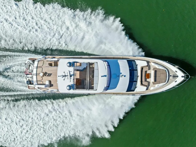 Slide: The Image of 2018 Princess Y75 Motor Yacht - 5757807