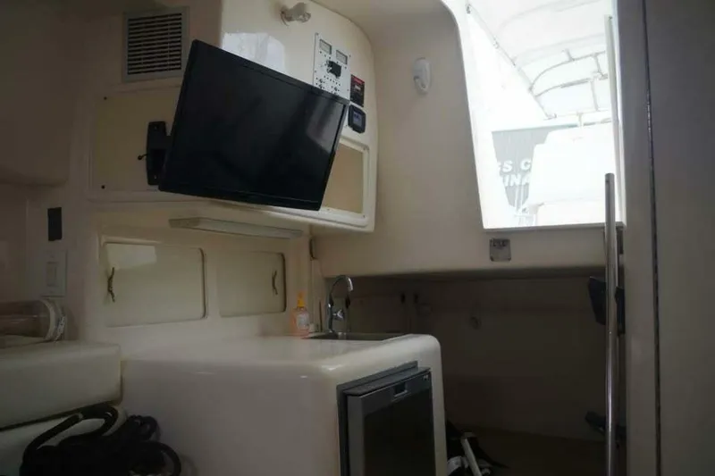 Slide: The Image of Intrepid 376 Walkaround 1994 - 5760436