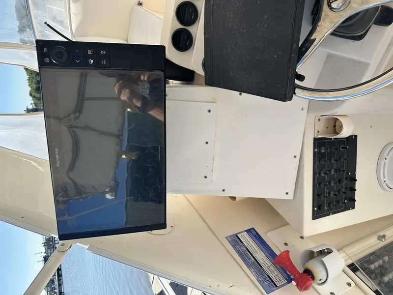 Slide: The Image of Intrepid 376 Walkaround 1994 - 5873680