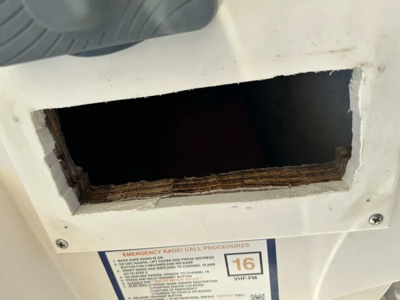 Slide: The Image of Intrepid 376 Walkaround 1994 - 5873686