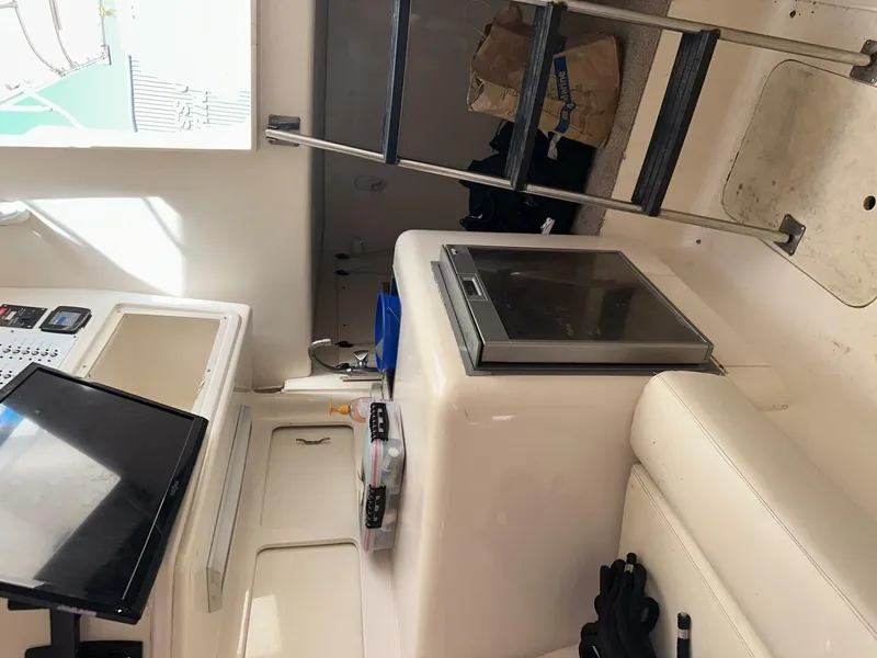 Slide: The Image of Intrepid 376 Walkaround 1994 - 5873712