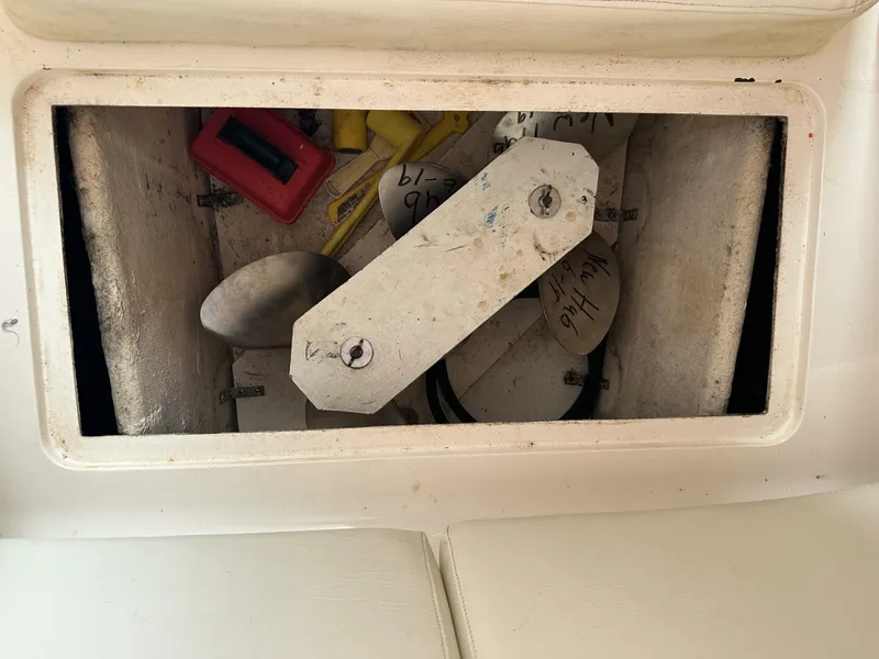 Slide: The Image of Intrepid 376 Walkaround 1994 - 5873717