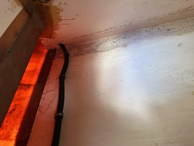 Slide: The Image of Intrepid 376 Walkaround 1994 - 5873727