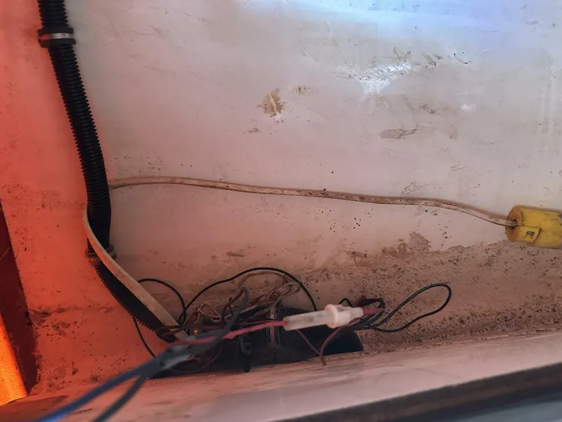 Slide: The Image of Intrepid 376 Walkaround 1994 - 5873728