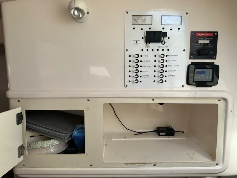 Slide: The Image of Intrepid 376 Walkaround 1994 - 5873733