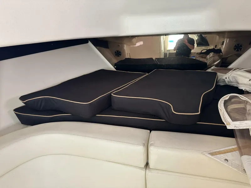 Slide: The Image of Intrepid 376 Walkaround 1994 - 5873736