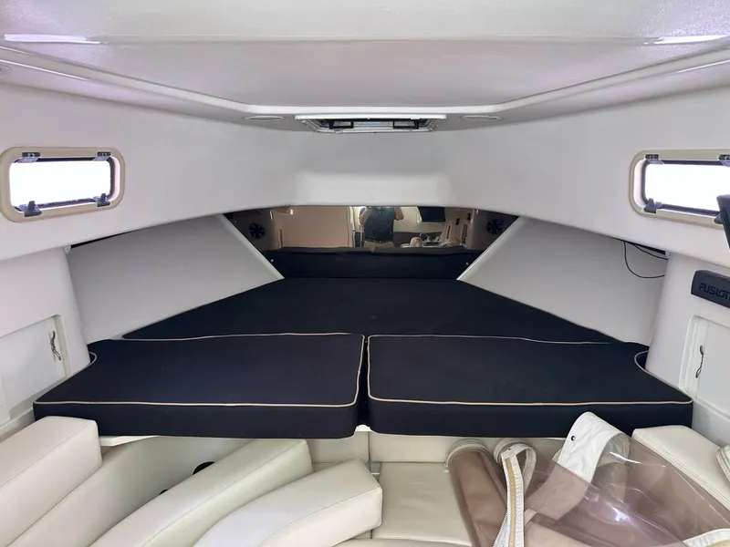 Slide: The Image of Intrepid 376 Walkaround 1994 - 5873737