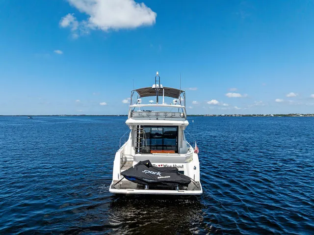 Slide: The Image of Prestige 460 Fly 2018 - 30