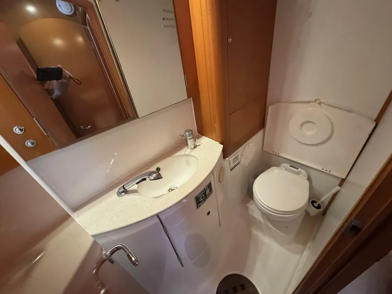 Slide: The Image of Lagoon 440 2006 - 5738603