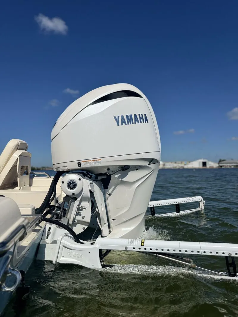 Slide: The Image of Grady-White 25 2023 - 5739044