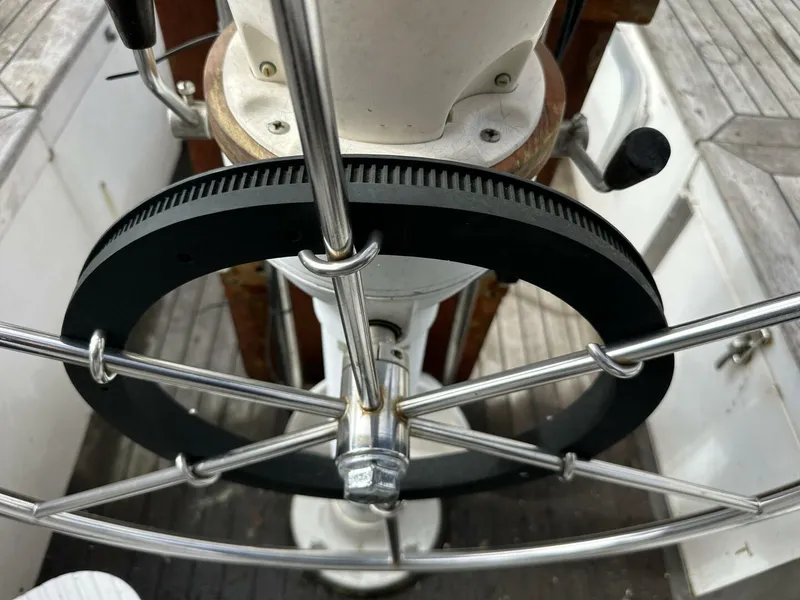 Slide: The Image of Oceanic 46 1986 - 5898500