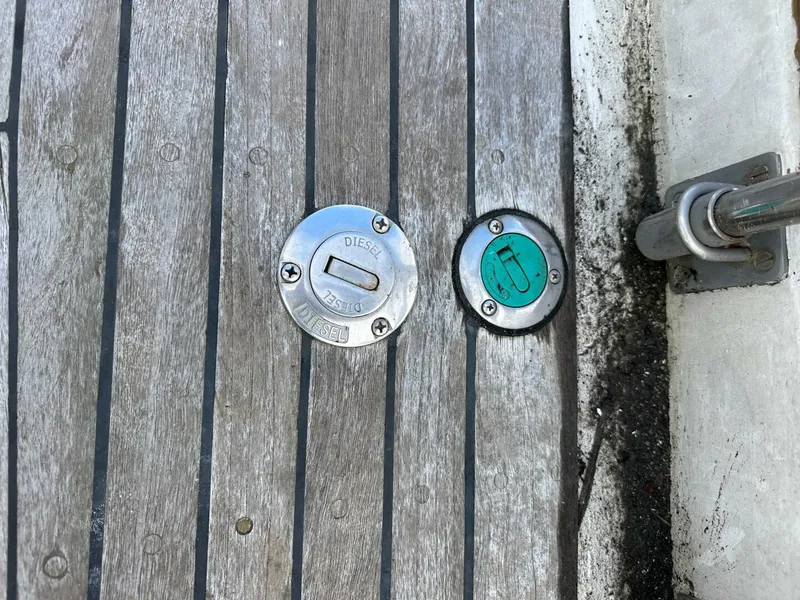 Slide: The Image of Oceanic 46 1986 - 5898525