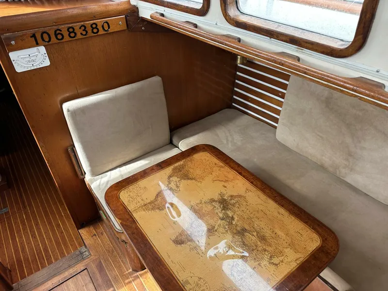 Slide: The Image of Oceanic 46 1986 - 5898530