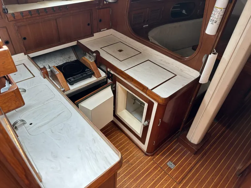 Slide: The Image of Oceanic 46 1986 - 5898535