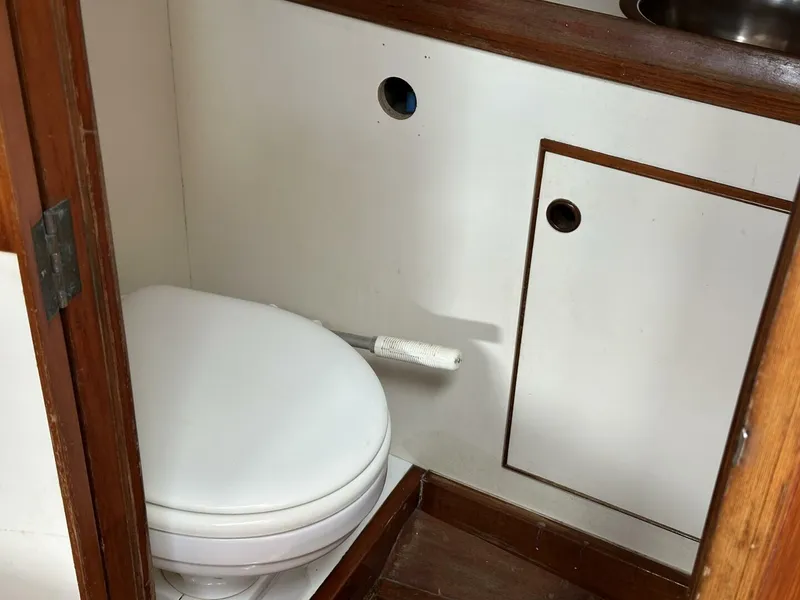 Slide: The Image of Oceanic 46 1986 - 5898541