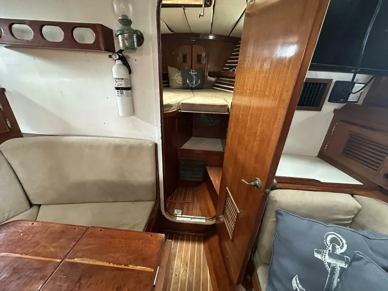 Slide: The Image of Oceanic 46 1986 - 5898553