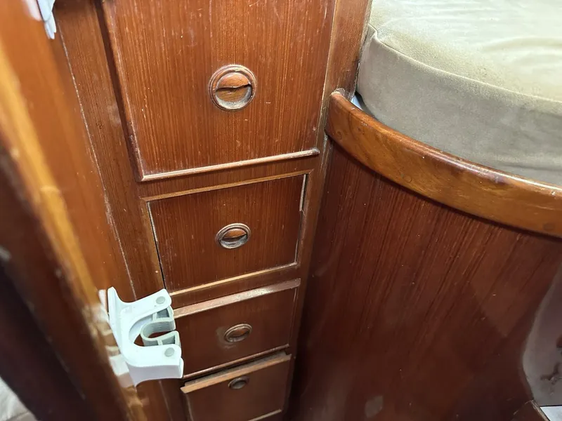 Slide: The Image of Oceanic 46 1986 - 5898557